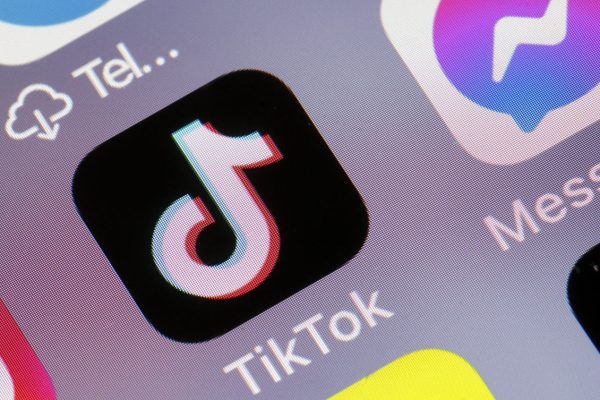 Trump TikTok sale talks with China