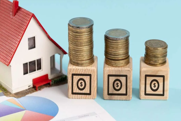 Housing Prices Cool as Interest Rates Rise; REITs Offer Safe Haven in Volatile Market Housing Prices and REITs: Navigating Rising Interest Rates